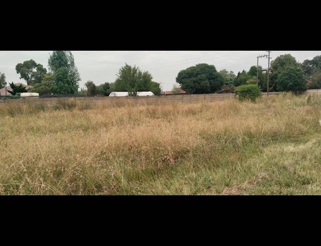 1,005M² VACANT LAND FOR SALE IN RIVERSDALE